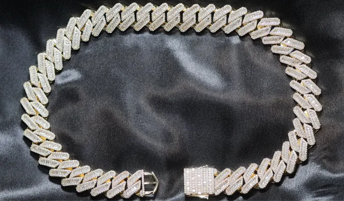 Lab Diamonds London Bracelets Gold Cuban Link Chain Iced Out Chain Gold Baguette Diamond Cuban Link Chain Gold Iced Out Bracelet