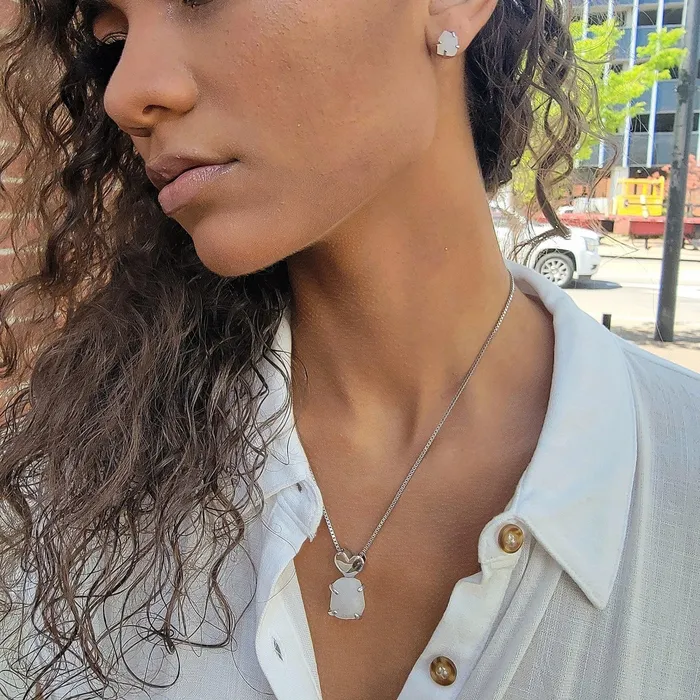 Uniquelan Jewelry Necklaces Raw Large Moonstone Necklace Uniquelan Jewelry Necklaces Raw Large Moonstone Necklace